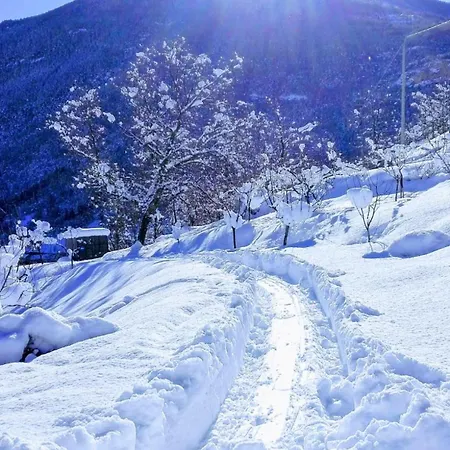 Il Noce E La Strega Aymavilles